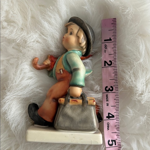 Goebel Hummel "Merry Wanderer" figurineHUM 11/0 - Picture 6 of 6
